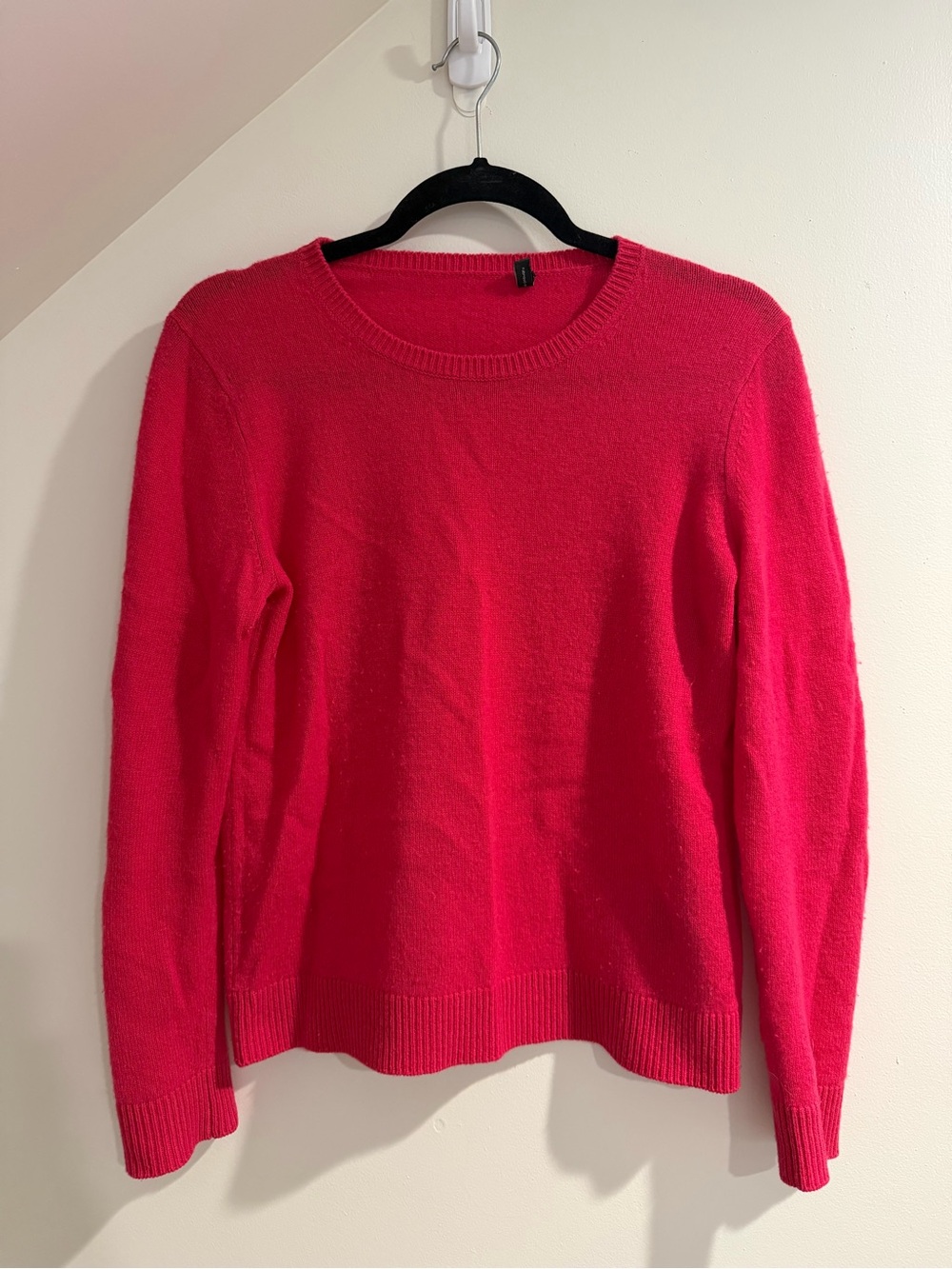 Theory 100% Cashmere Raspberry Pink Crewneck Sweater